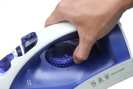 Bàn ủi hơi nước Panasonic NI-E510TDRA 4