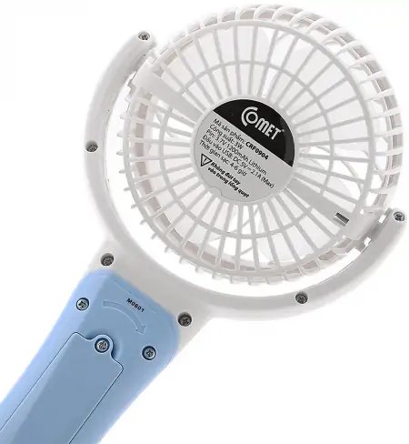 Quạt sạc Comet CRF0904 4