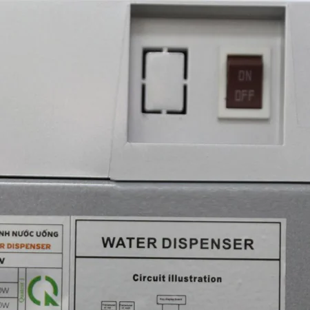 Cây nước uống nóng lạnh Kangaroo KG41W 2