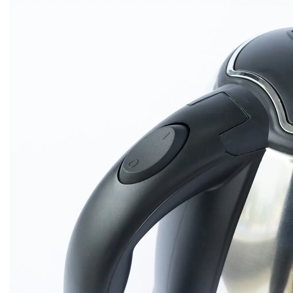 Bình đun siêu tốc 1.8 lít Sanaky SNK-18NS