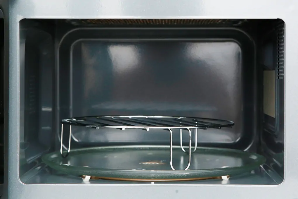 Lò vi sóng Electrolux EMG20K38GWP 20 lít 4