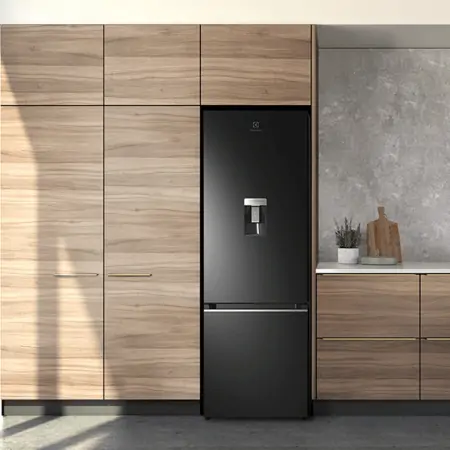 Tủ Lạnh Electrolux Inverter 335 Lít EBB3762K-H 4