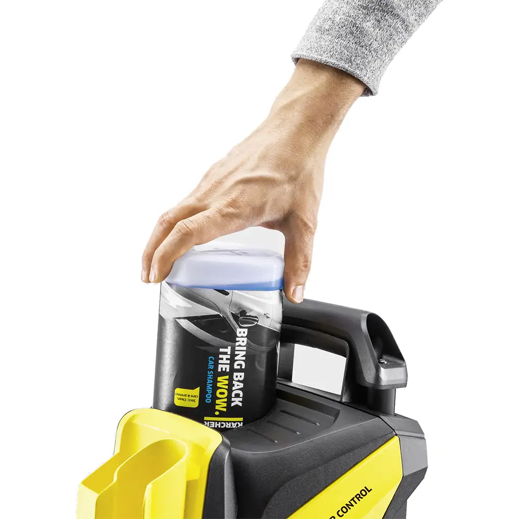 Máy phun xịt cao áp Karcher K4 Power Control Và Phụ Kiện 1.8 kW 3