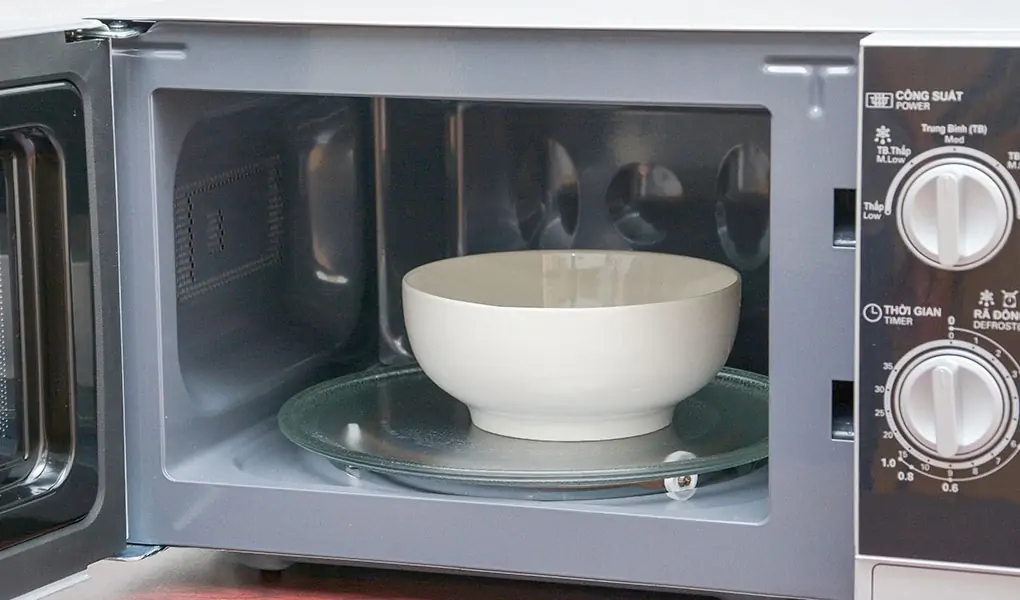 Lò vi sóng Sharp R-205VN-S 20 lít 2