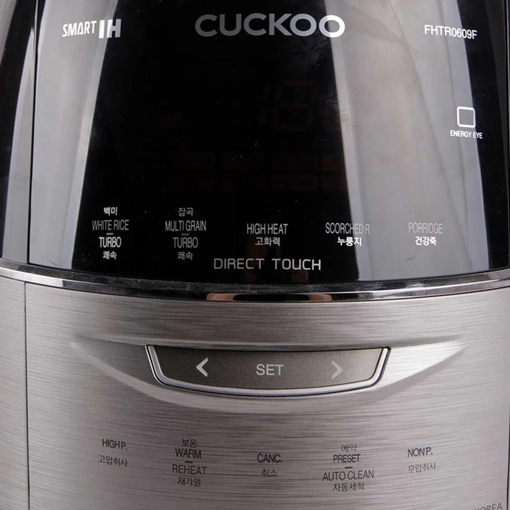 Nồi Cơm Cao Tần Áp Suất Cuckoo CRP-FHTR0609F - Hàn Quốc (Sản phẩm trưng bày)