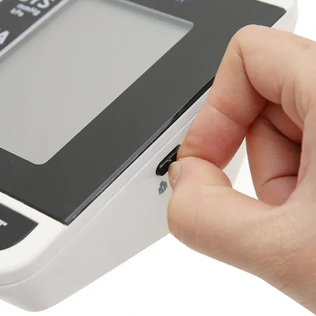 Máy đo huyết áp Kachi với chức năng đọc kết quả bằng giọng nói Phù hợp cho người bị suy giảm thị lực