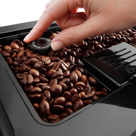 Máy Pha Cà Phê DELONGHI ECAM46.860.B 2