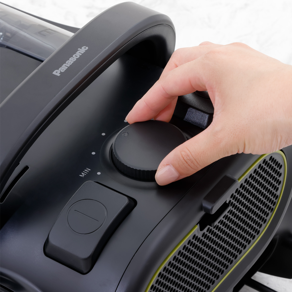 Máy Hút Bụi Panasonic MC-CL605KN49 10