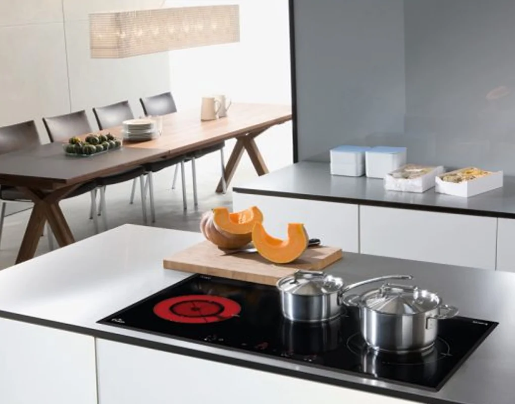 Bếp Hỗn Hợp Điện Từ 03 Vùng Nấu Tomate TOM 03IR 3