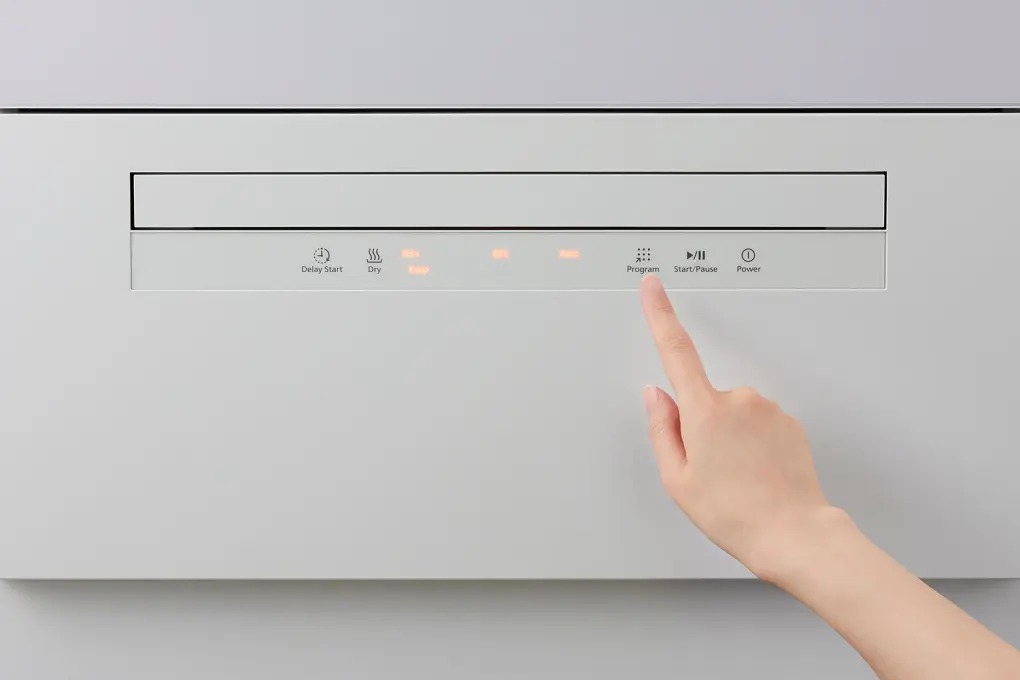 Máy Rửa Chén Panasonic NP-TH1WEVN 15