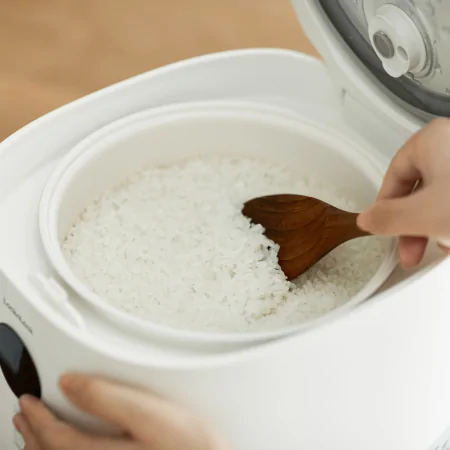 Nồi Cơm Điện Lock&lock EJR384IVY Nemo Rice Cooker 1.2 Lít 4