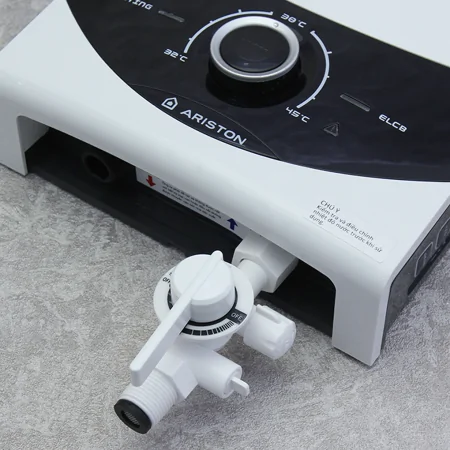 Bình Đun Nước Nóng Tức Thời Ariston SMC45PE-VN 2