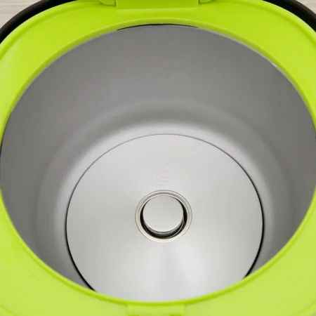 Nồi Cơm Điện Kangaroo KG22R1 2.2 Lít 1