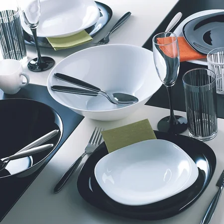 Đĩa Sâu Thuỷ Tinh Luminarc Carine Đen 21cm 1