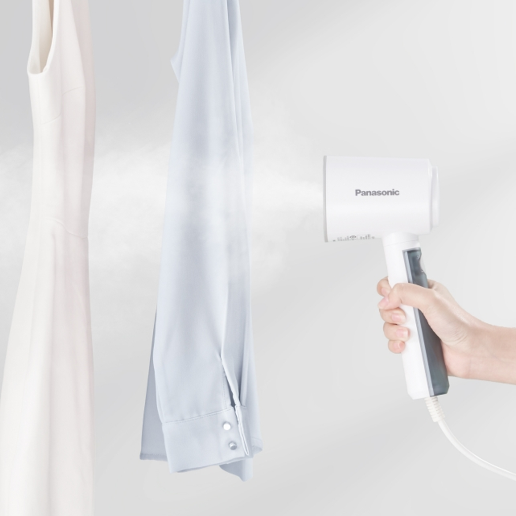 Bàn Ủi Hơi Nước Cầm Tay Panasonic NI-GHD015WRA 10