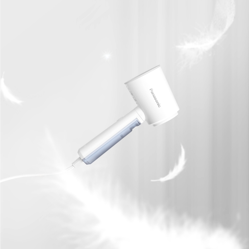 Bàn Ủi Hơi Nước Cầm Tay Panasonic NI-GHD015WRA 9