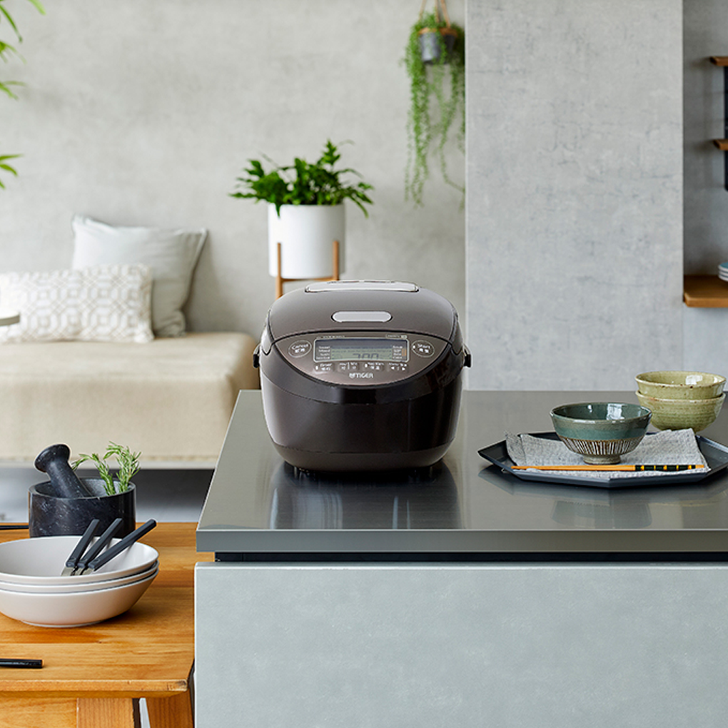Nồi Cơm Điện Tử Cao Tần Áp Suất Tiger JPK-W18W 1.8 Lít - Nhật Bản 6