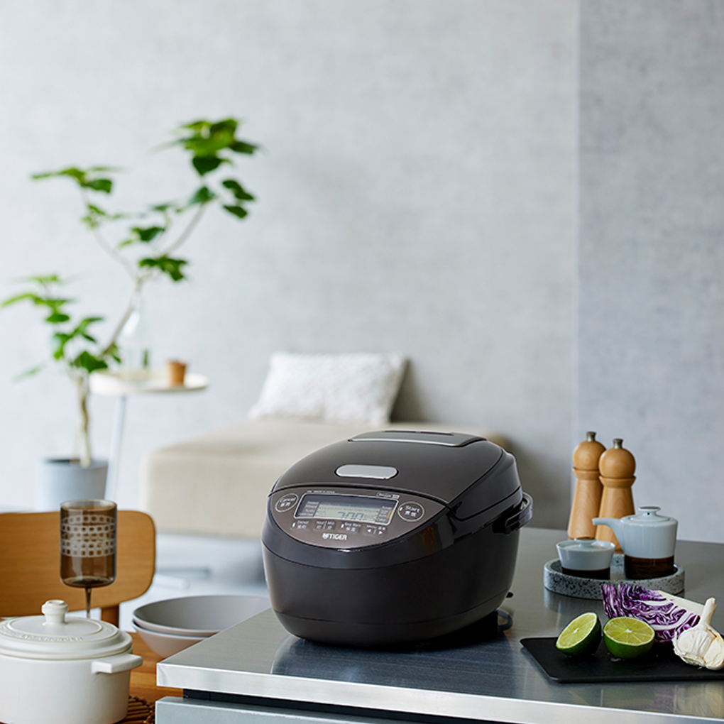 Nồi Cơm Điện Tử Cao Tần Áp Suất Tiger JPK-W18W 1.8 Lít - Nhật Bản 7