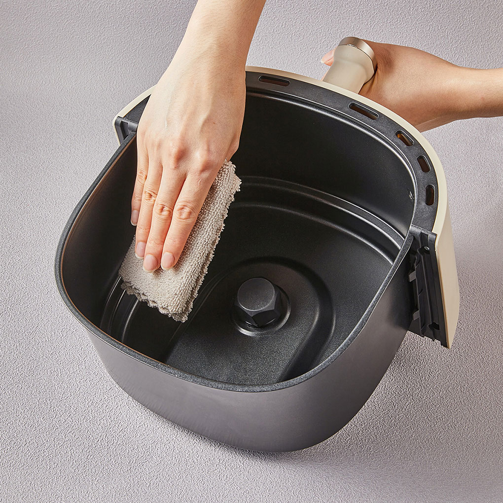 Nồi Chiên Không Dầu Bear QZG-F15G1 6.0 Lít 2