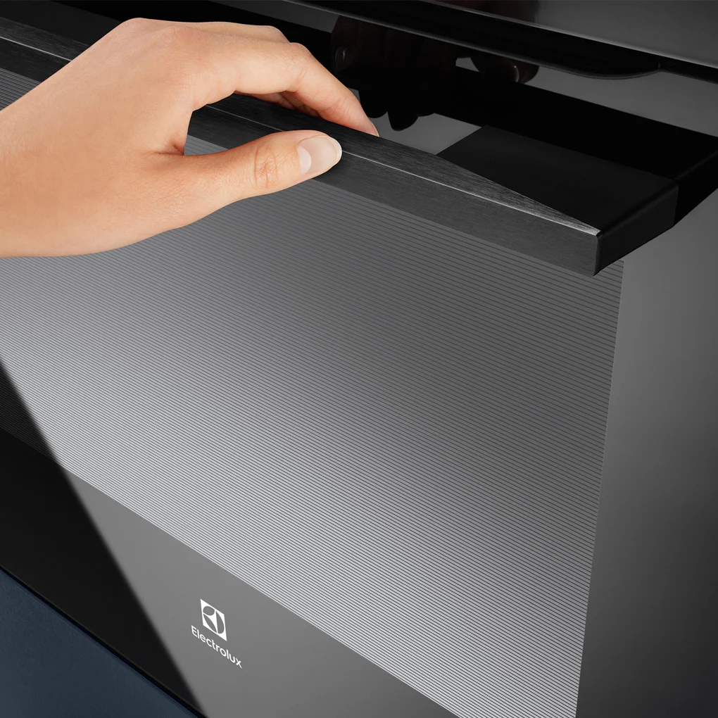 Lò Nướng Electrolux KOIGH00KA 72 Lít - Italy 3