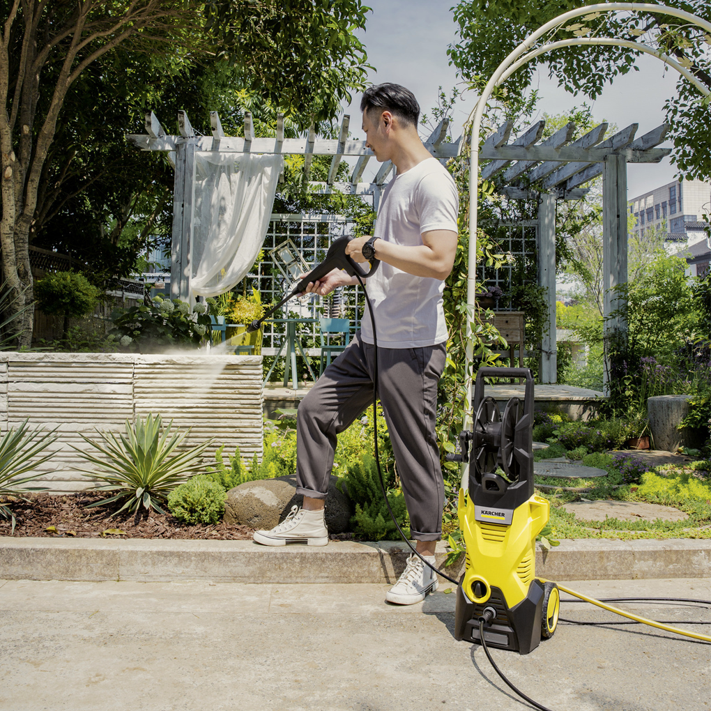 Máy Phun Rửa Áp Lực Cao Karcher K 3 Plus HR *KAP 5