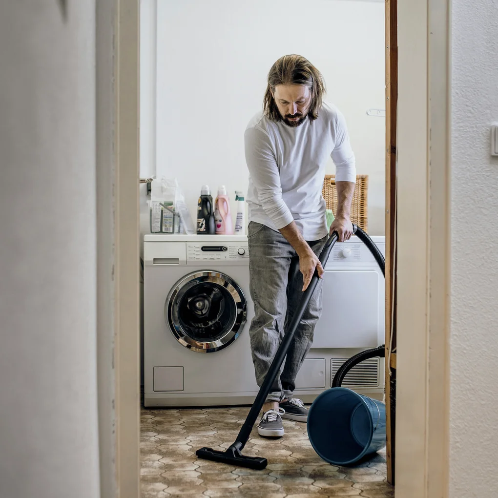 Máy Hút Bụi Khô Và Ướt Karcher WD 3 P - Châu Âu 5