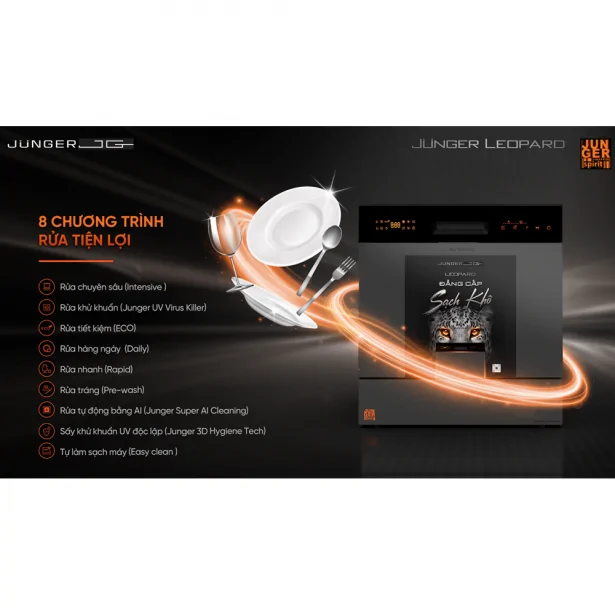 Junger Leopard DWJ-136-VG