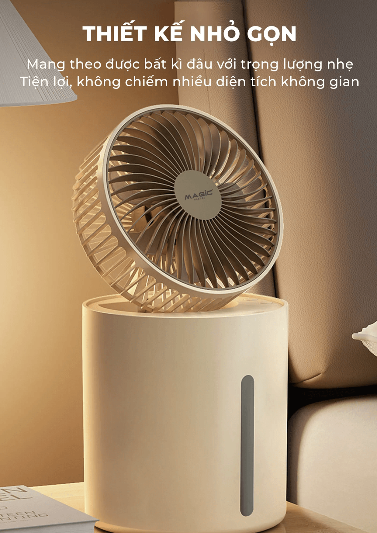 Quạt Sạc Phun Sương Magic A-006 9