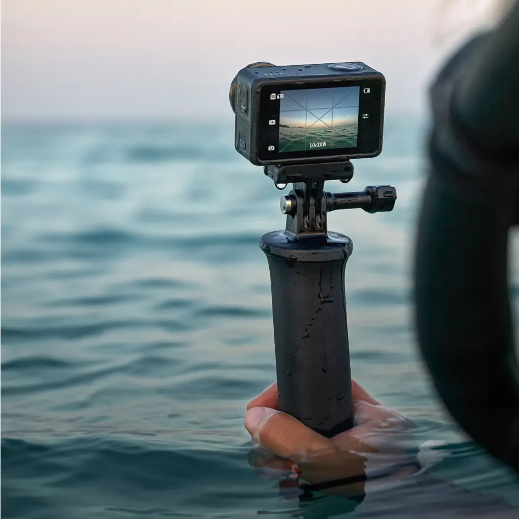 Camera hành động DJI Osmo Action 5 Pro Adventure Combo 7