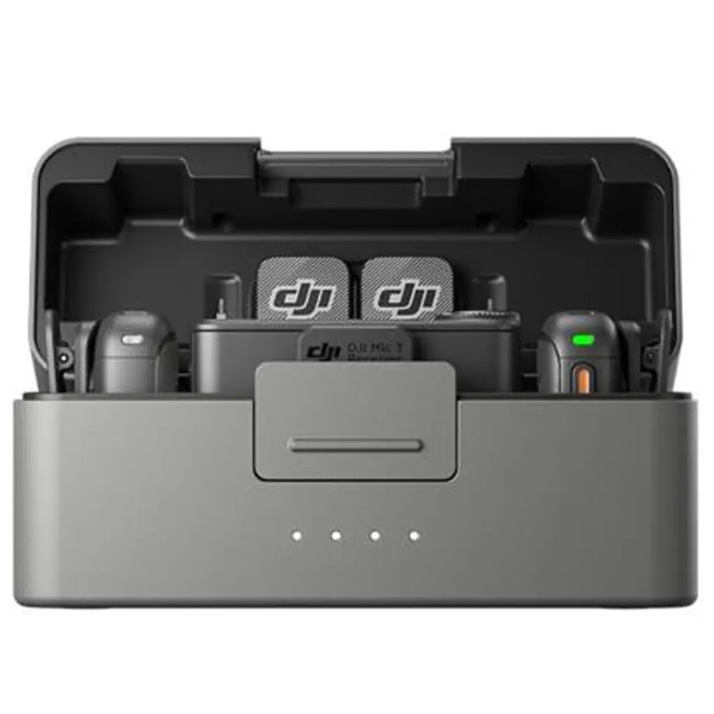 Thiết Bị Thu Âm Không Dây DJI Mic 3 (2 TX + 1 RX + 1 Hộp sạc Mic)