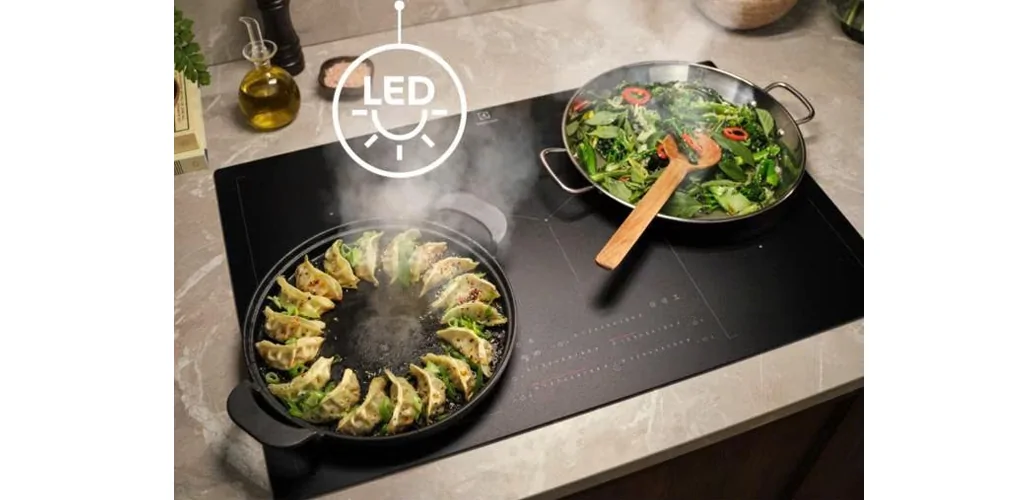 Máy Hút Mùi Âm Tủ Electrolux ECP7311GB 5