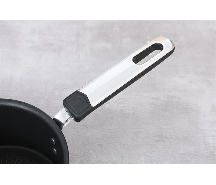 Quánh Cao Cấp Tefal Excellence Fusion G3412802 16cm Không Nắp 0