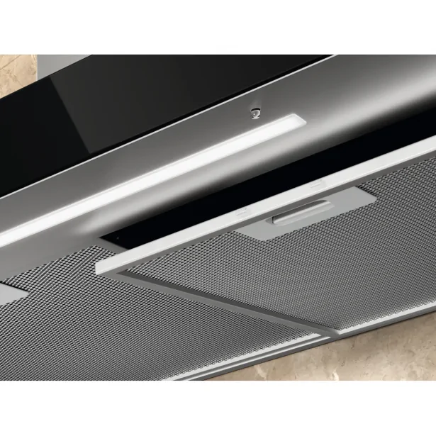 Máy Hút Mùi Áp Tường Electrolux LFT829X