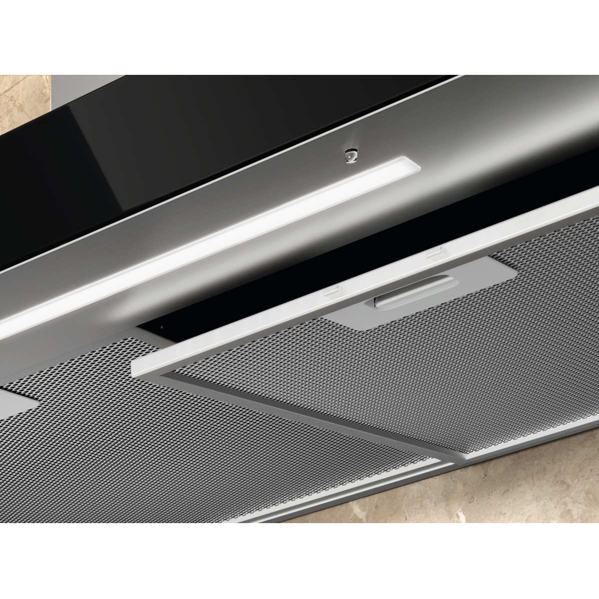 Máy Hút Mùi Áp Tường Electrolux LFT829X 5