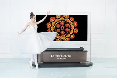 The Face - Thử thách chụp Quảng Cáo TV LG dán tường 