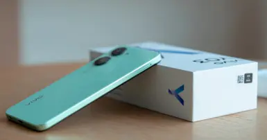 Đập hộp và trải nghiệm Vivo Y03: thiết kế tinh gọn, hiệu năng mạnh mẽ, pin lớn 5000mAh