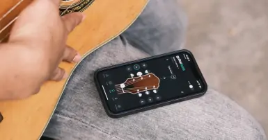 Ứng dụng GuitarTuna - Công cụ hỗ trợ chỉnh dây đàn nhanh chóng, tiện lợi
