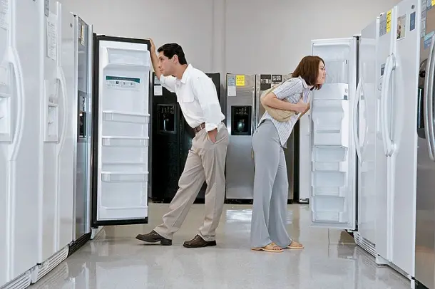 Nên mua tủ lạnh cũ hay tủ lạnh mới