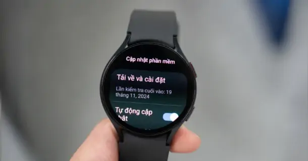 Samsung phát hành One UI 6 Watch cho các thiết bị Galaxy Watch cũ hơn