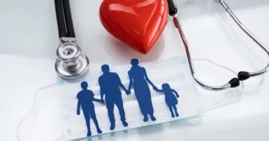 Bảo hiểm sức khỏe là gì? Lợi ích và quyền lợi khi tham gia