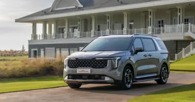 Thông tin và giá lăn bánh Kia Carnival tháng 4/2025 kèm khuyến mãi