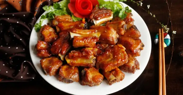 Cách làm món sườn rim mặn ngon đưa cơm tại nhà