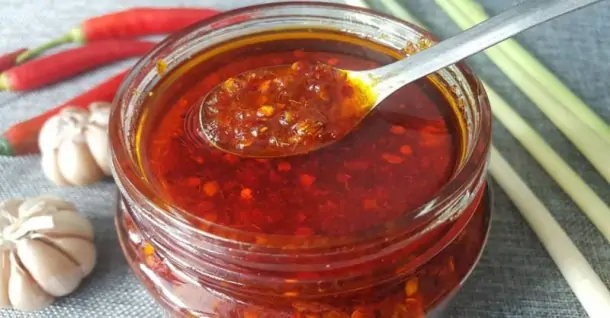 Cách làm ớt sa tế cay nồng hấp dẫn với 4 công thức đơn giản