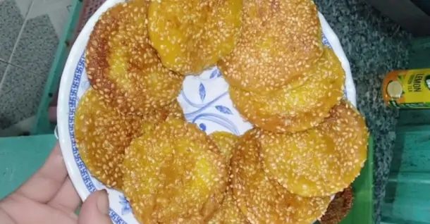 3 Cách làm bánh bí đỏ chiên xù chay giòn rụm, thơm ngon