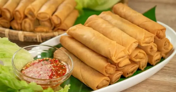 Cách làm chả giò chay béo bùi với 4 biến tấu giòn ngon bất ngờ