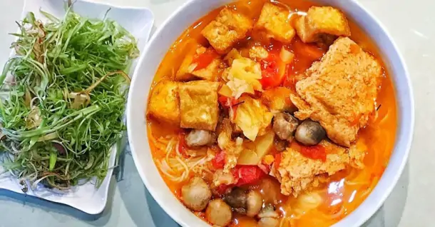 Cách nấu bún riêu chay bằng sữa đậu nành, siêu ngon cực cuốn