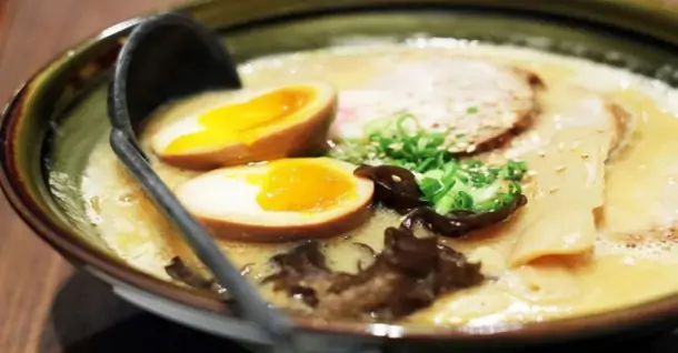 Cách nấu mì ramen miso chay đậm đà, bổ dưỡng tại nhà