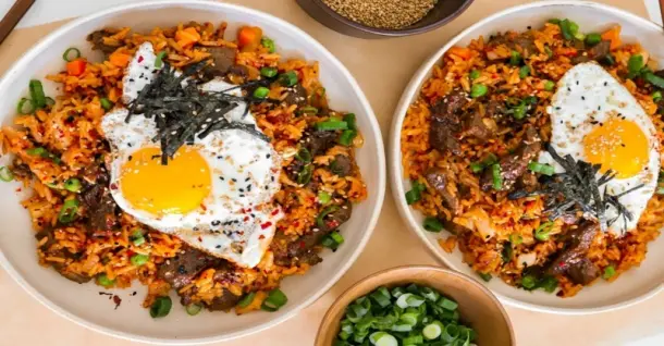 Cách làm cơm chiên bò bulgogi Hàn Quốc mềm ngon, không bị khô