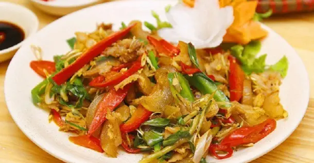 Cách làm thịt bò xào sa tế thơm ngon, hấp dẫn ngay tại nhà