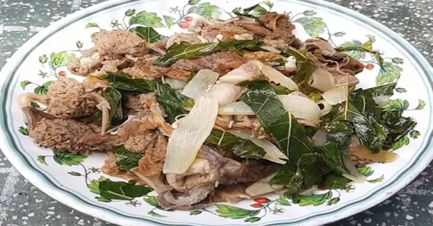 Cách làm nhau thai bò xào với hành tây đậm đà, bổ dưỡng